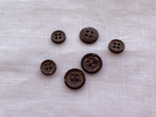 Coconut Buttons - Dark Brown - 4 Hole