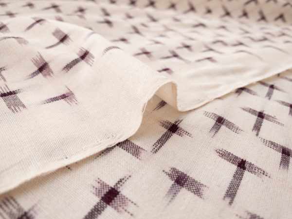 Dakota Star Cotton Ikat – Wine on Cream