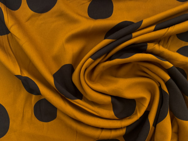 Mind the Maker – Viscose Twill – About a Dot – Gold