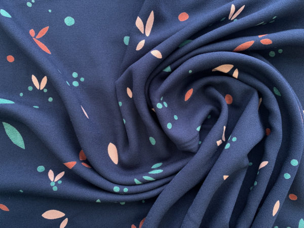 Mind the Maker – Viscose Crepe – Petals – Indigo Night