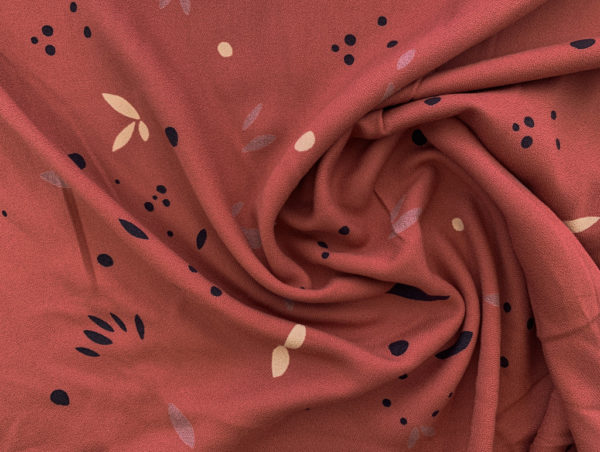 Mind the Maker – Viscose Crepe – Petals – Petal Rosewood