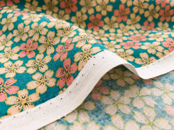 Japanese Cotton Lawn - Sakura - Metallic