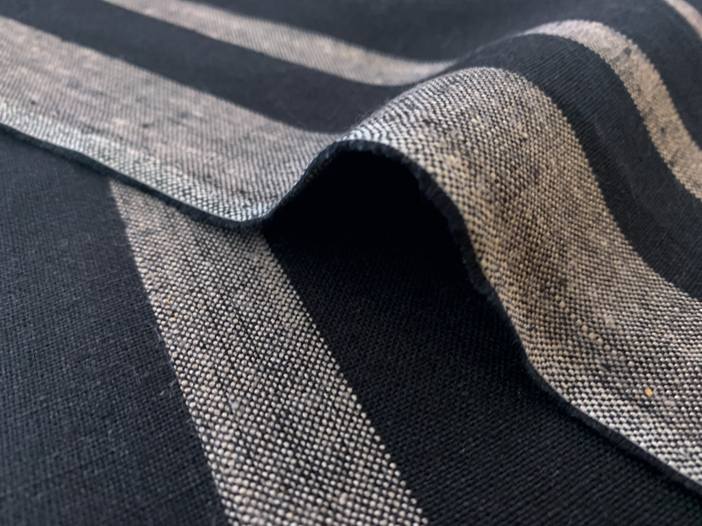 Designer Deadstock - Yarn Dyed Linen - Uneven Black Stripes