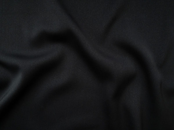 Japanese Designer Deadstock - Polyester/Spandex Satin Stretch Suiting - Noir