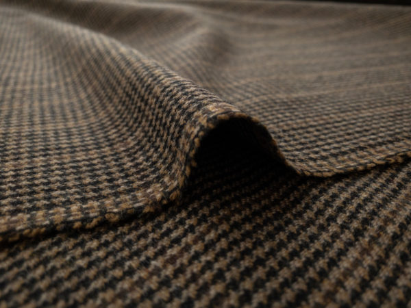 European Designer Deadstock – Virgin Wool/Polyester Tweed – Cider Dogtooth Stripe