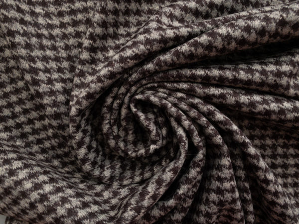 European Designer Deadstock – Wool/Polyester Knit – Grey/Chocolate Houndstooth