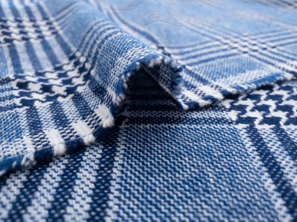 Italian Designer Deadstock – Wool/Polyester Houndstooth Check – Blue/White