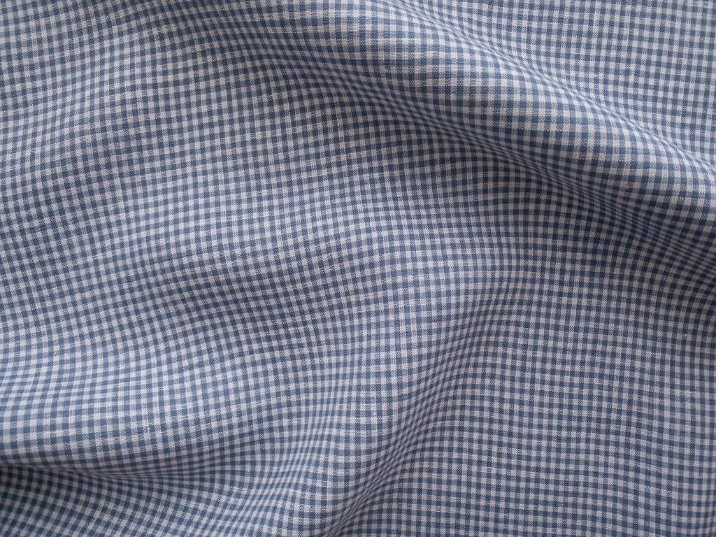 British Designer Deadstock - Yarn Dyed Linen - Grey Gingham ...