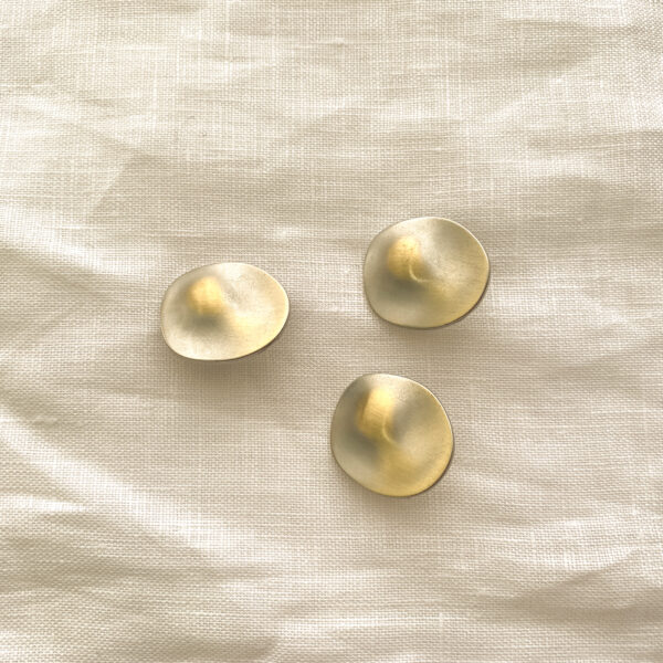 Metal Saucer Shank Buttons