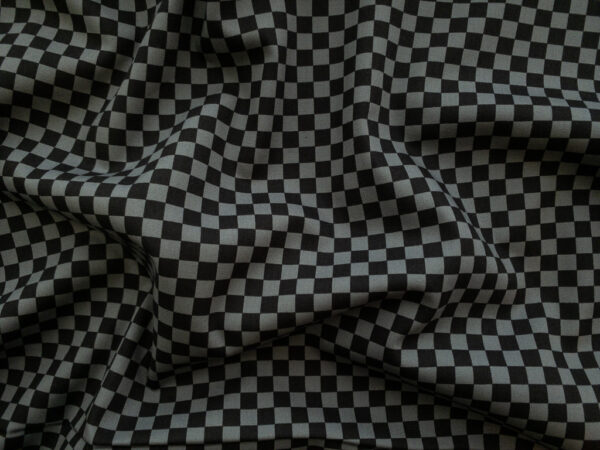 Japanese Cotton Sheeting – Ichimatsu – Grey/Black