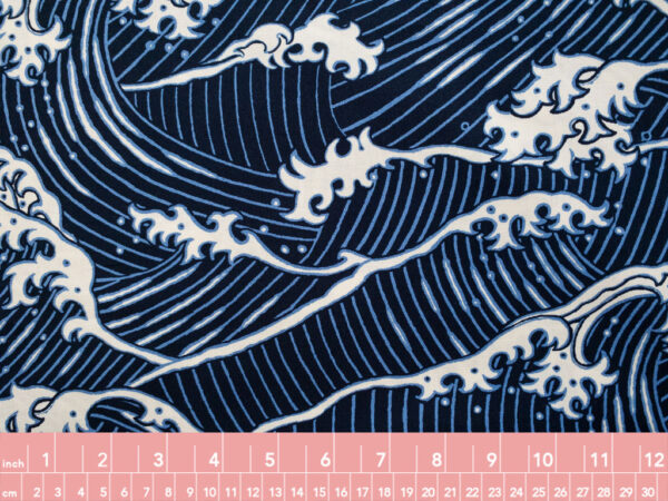 Quilting Cotton - Alexander Henry - The Great Wave - Indigo