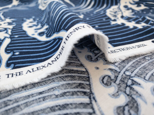 Quilting Cotton - Alexander Henry - The Great Wave - Indigo