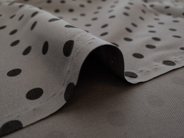 Japanese Cotton Oxford – Polka Dots – Grey/Black