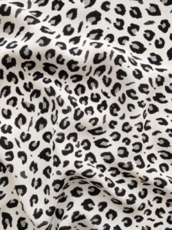 Amour Vert - Sandwashed Silk Crepe de Chine - Leopard Print - White