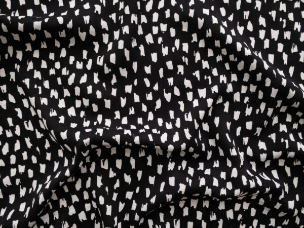 Amour Vert - Viscose Challis - Italia Dot - Black/White