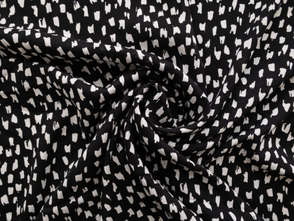 Amour Vert - Viscose Challis - Italia Dot - Black/White