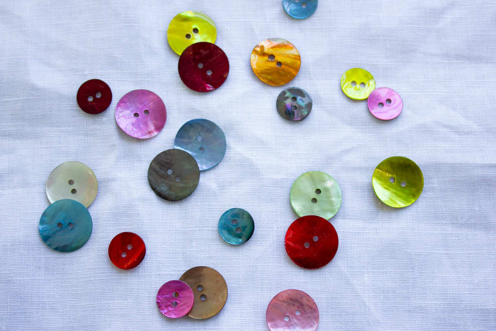 Assorted Rhinestone Buttons - Gold - Stonemountain & Daughter Fabrics