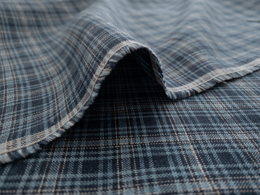 Designer Deadstock - Yarn Dyed Linen - Sky/Navy Plaid - Stonemountain ...