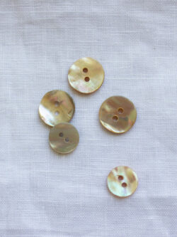 Mother of Pearl Buttons – Brown