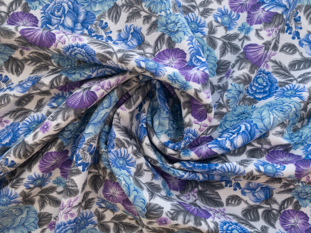 British Designer Deadstock - Linen/Viscose - Vintage Floral - Blue ...