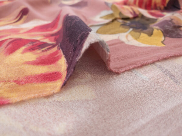 Rayon Crepe - Giant Floral - Blush