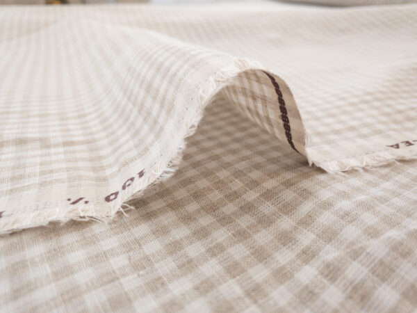 Yarn Dyed Linen - Small Gingham - Natural/Cream