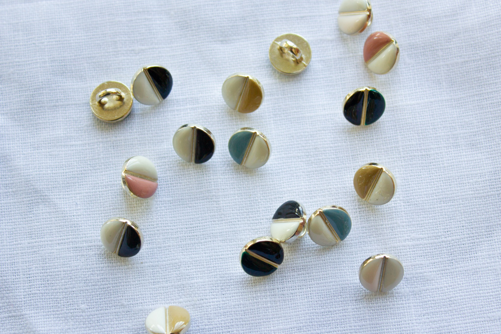 Mother of Pearl Buttons Fabric: Fabrics from Italy by Gritti, SKU 00037055  at $5.3 — Buy Luxury Fabrics Online