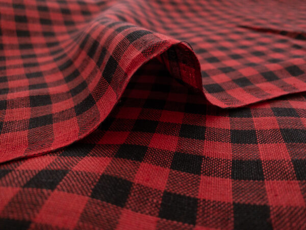 British Designer Deadstock - Linen Yarn Dyed Gingham - Black/Red