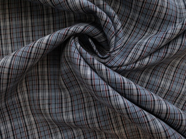 British Designer Deadstock – Yarn Dyed Linen– Blues Plaid