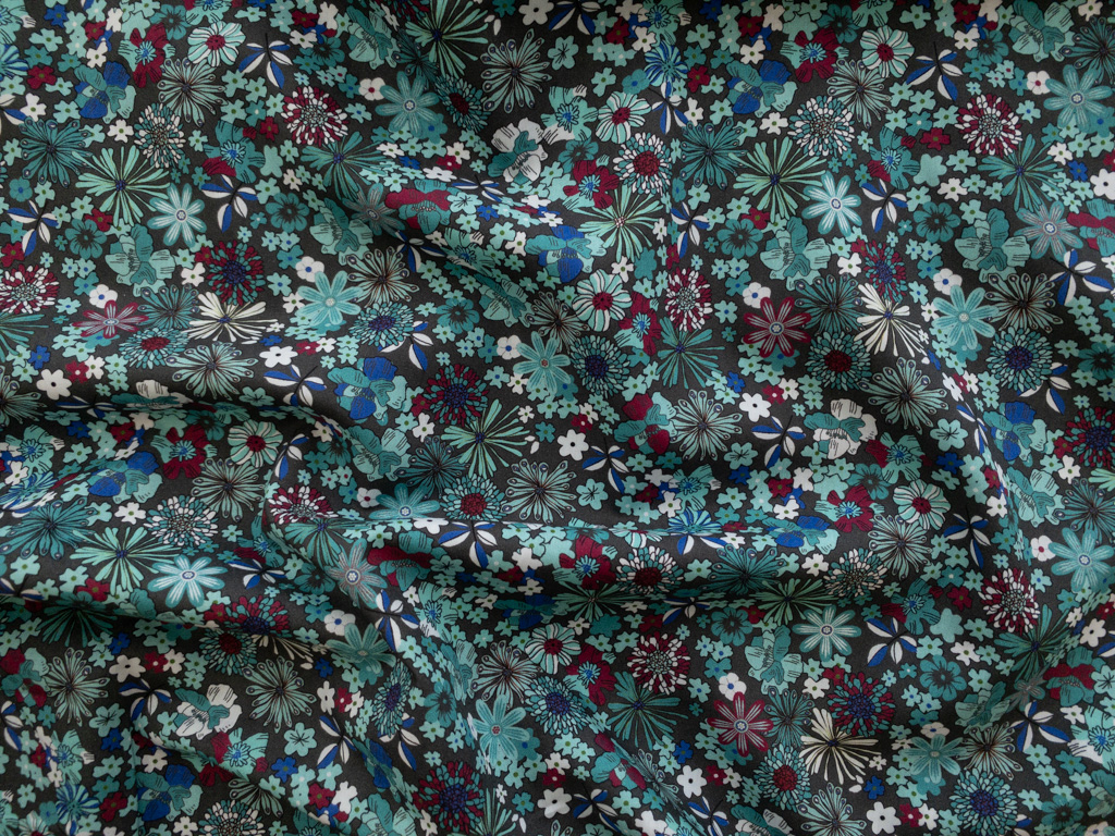 Dyed Lv Lycra Fabrics, Print: Solid, Color: Multicolor