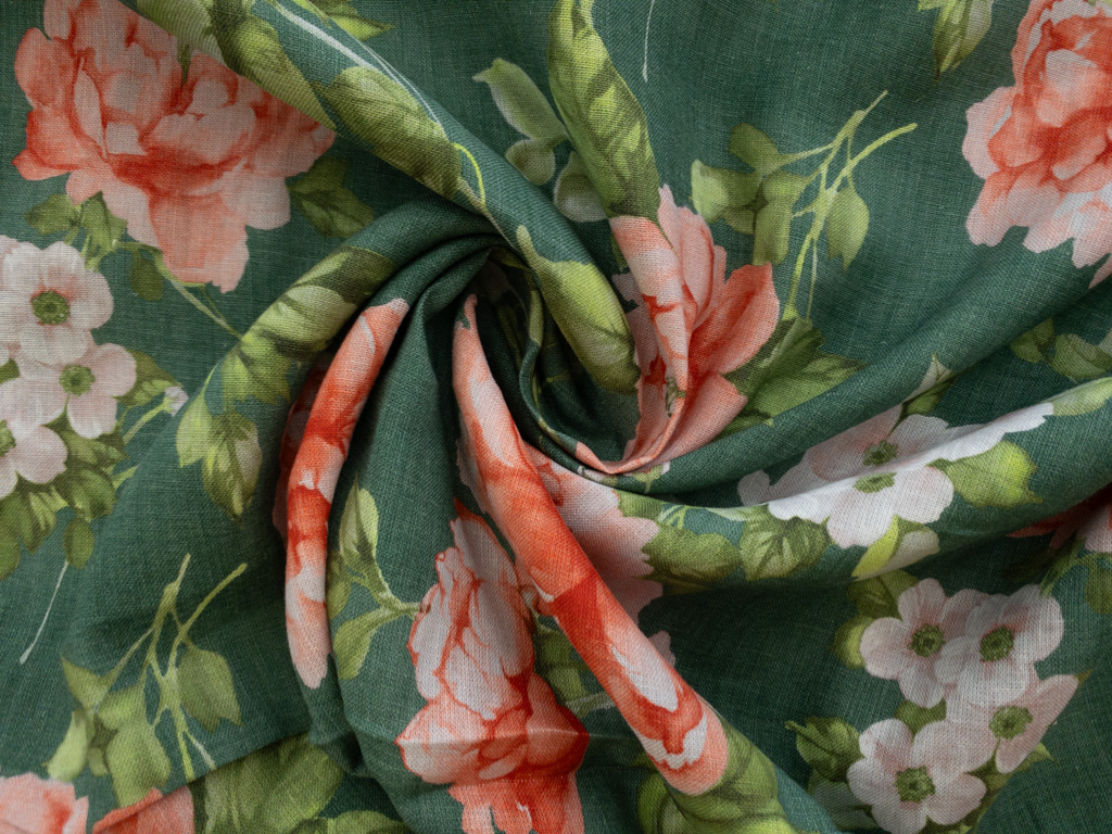 British Designer Deadstock - Printed Linen/Cotton - Large Flowers