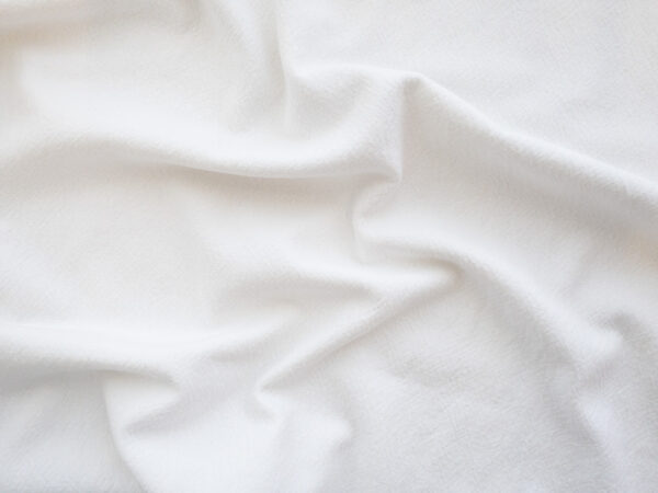 Crinkled Cotton Sheeting – White