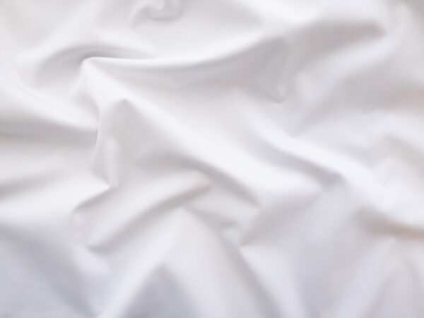 Cotton/Polyester Broadcloth – White