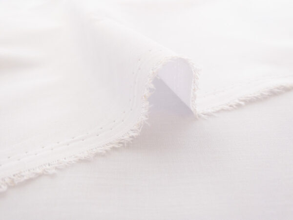 Cotton/Polyester Broadcloth – White