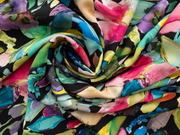 Rayon Poplin Print – Floral Waterfall - Black