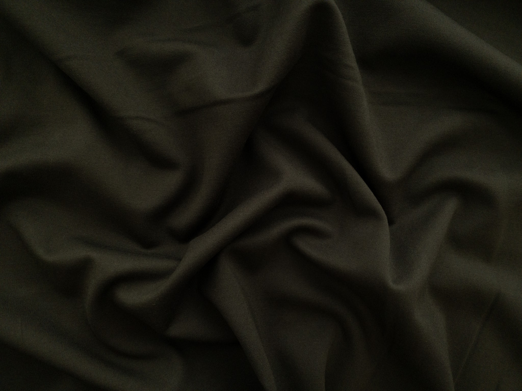 PONTE ROMA FABRIC, Metallic sheen on black