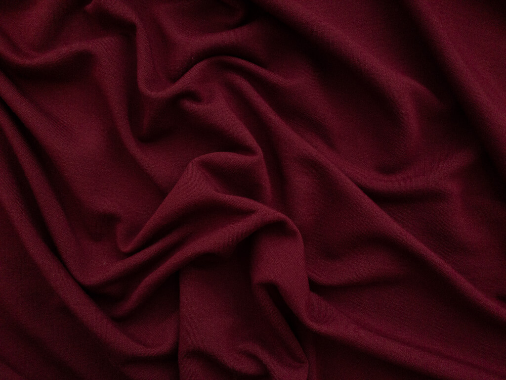 Amour Vert – Modal/Cotton Luxe Fleece – Red