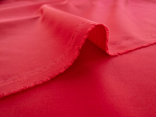 Cotton/Polyester Broadcloth – Red