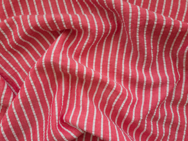 European Designer Deadstock - Polyester Seersucker - Thin Stripes - Red/White