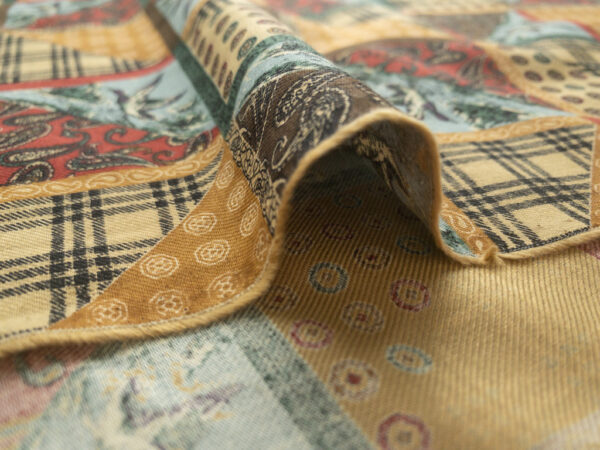 British Designer Deadstock – Cotton/Rayon Twill Shirting - Hunting Lodge - Green