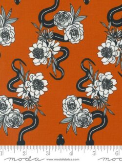 Quilting Cotton – Noir - Pumpkin - Slithering Snakes