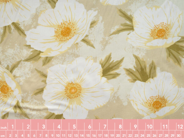 Rayon Challis - Windflowers - Pear/White