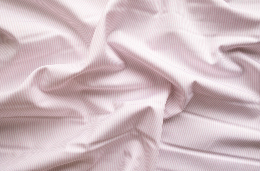 British Designer Deadstock – Yarn Dyed Cotton Shirting – Dusty Pink Stripe