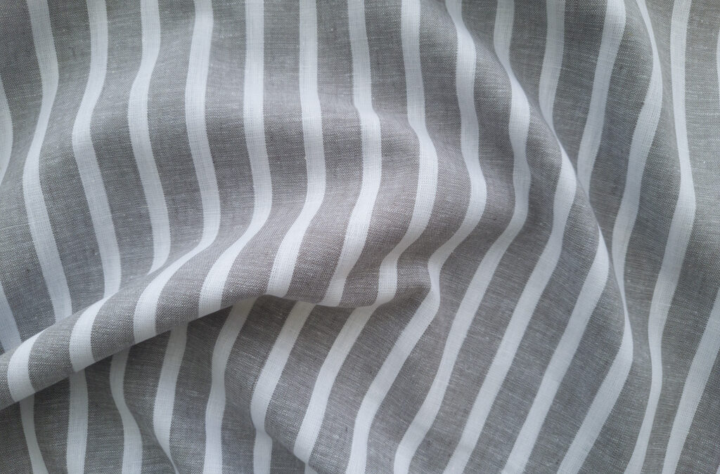 Designer Deadstock – Yarn Dyed Cotton Chambray – Stripes – Grey/White