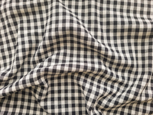 Designer Deadstock - Double Sided Yarn Dyed Cotton/Poly - Gingham Plaid - Black/White