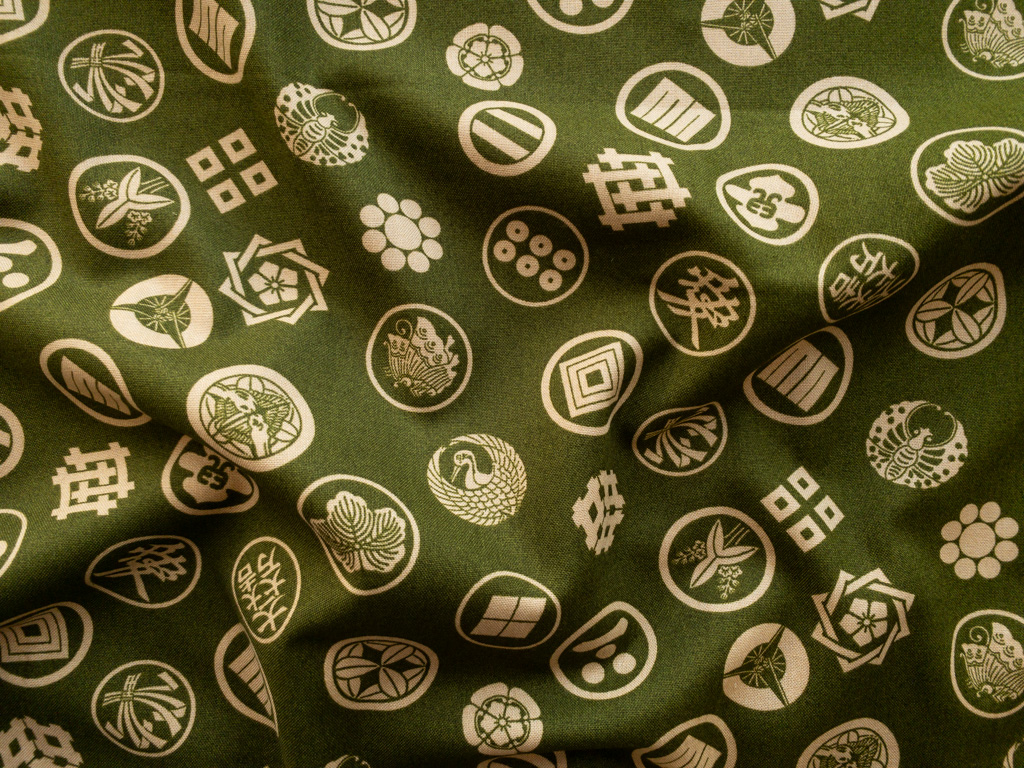 Japanese Cotton Sheeting – Crests – Olive