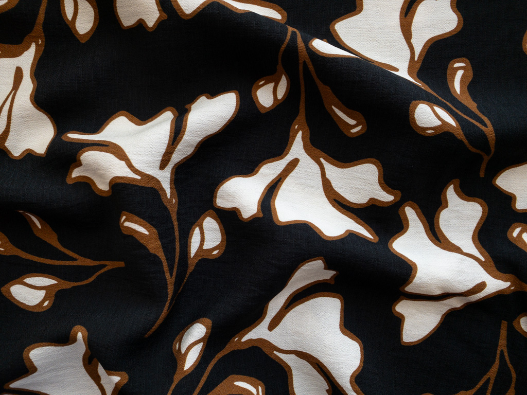 Santa Barbara Rayon/Nylon Tissue Faille – Simple Blooms – Black/Ivory