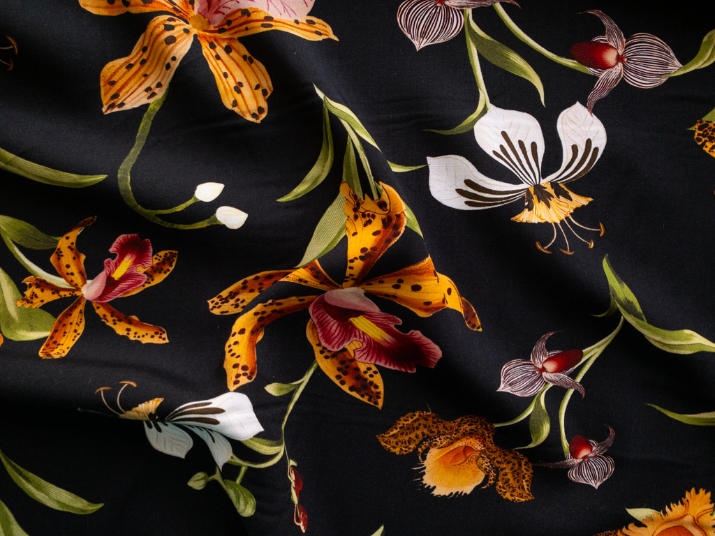Rayon Poplin Print – Orchid – Black/Ochre