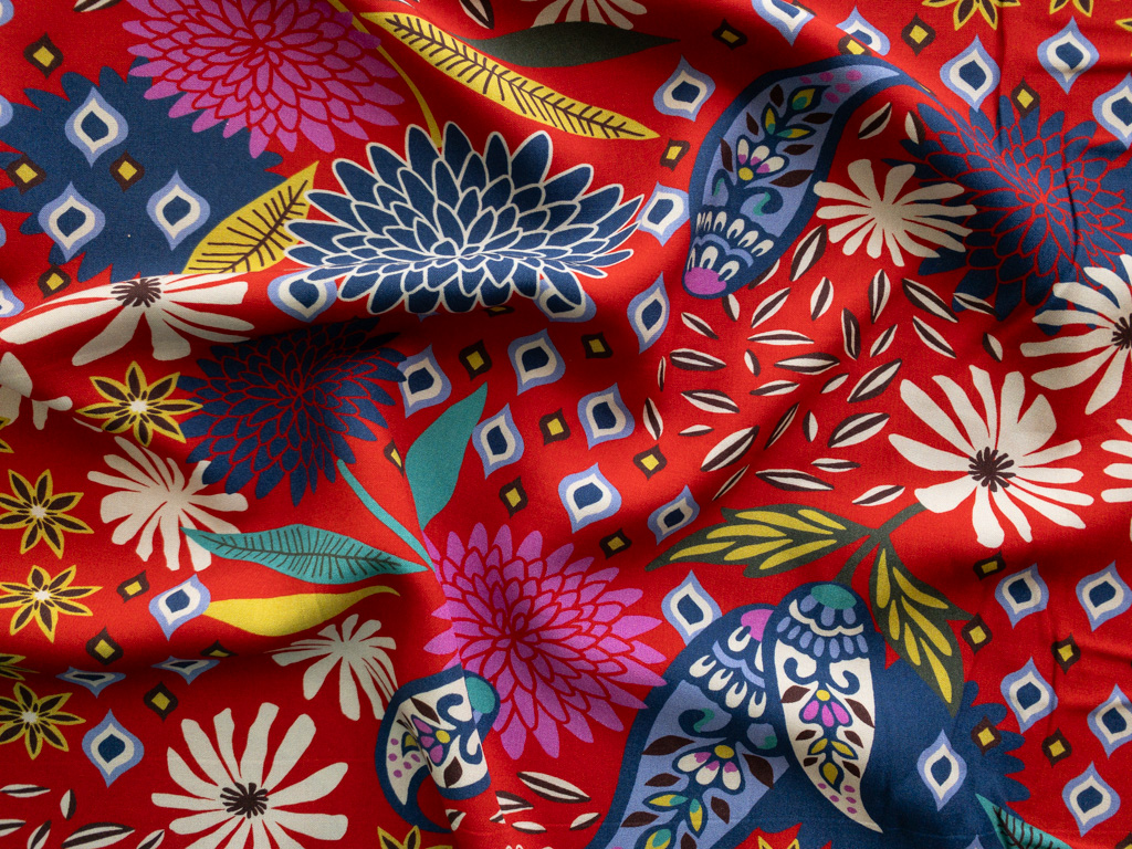 Rayon Poplin Print – Bold Chrysanthemums – Red