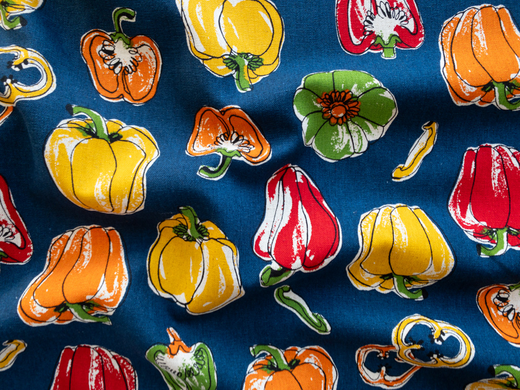 Japanese Cotton/Linen Canvas – Bell Peppers – Navy